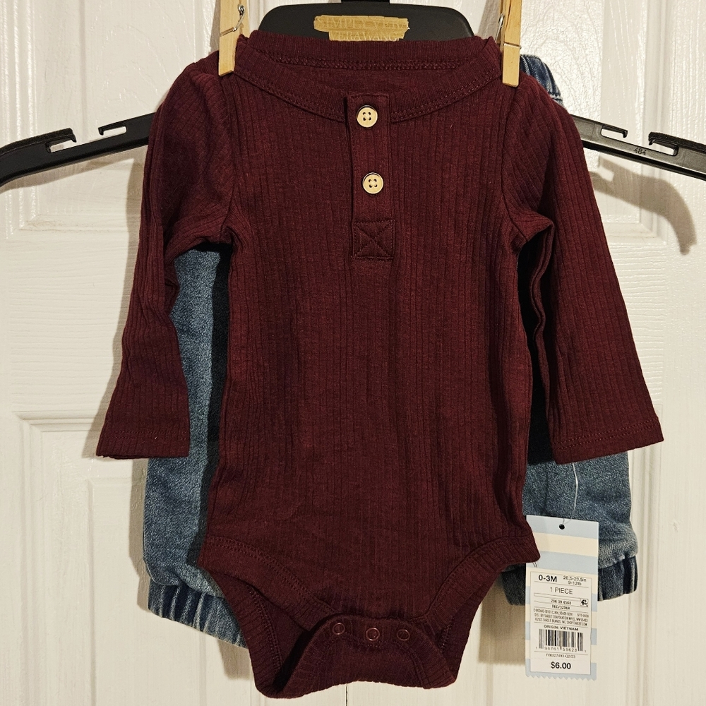 2 NEW 0-3 Month Baby Boy Outfit Lot!  Carters and Cat & Jack. - Picture 3 of 7